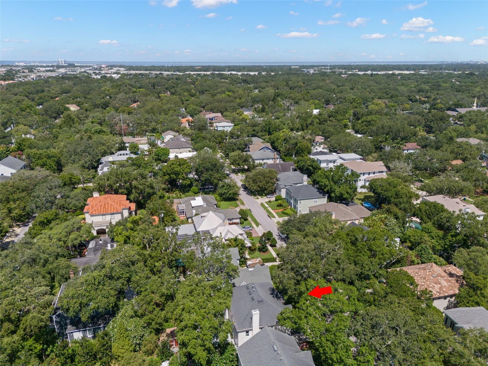 BAYSHORE COURT - Residential