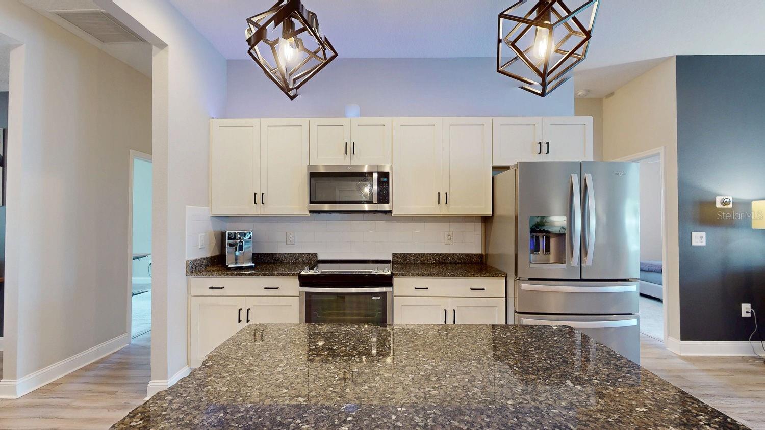 LAKEWOOD ESTATES SEC B - Residential