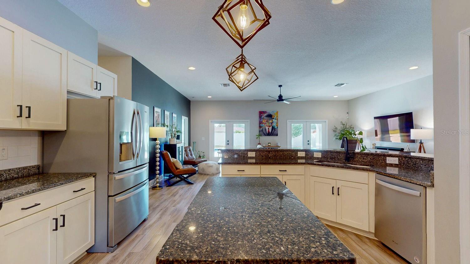 LAKEWOOD ESTATES SEC B - Residential