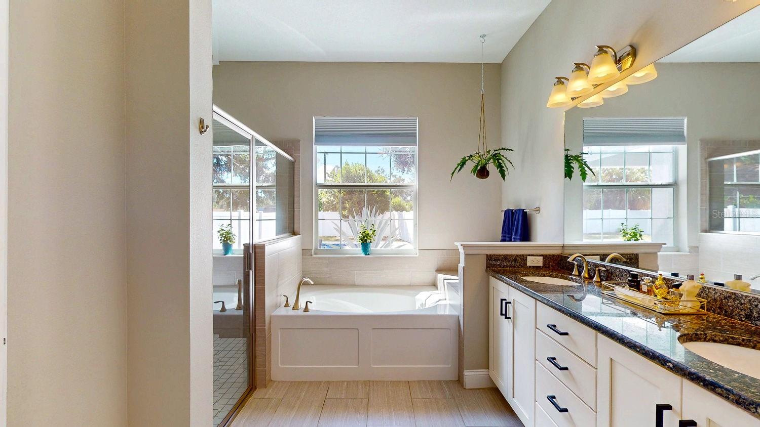 LAKEWOOD ESTATES SEC B - Residential