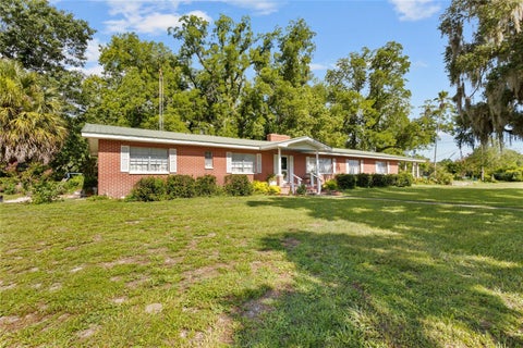 Tiny photo for 18951 SE 15th Street, Williston, FL 32696 (MLS # OM728143)
