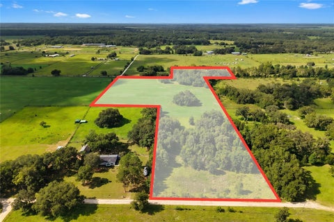 Tiny photo for 18951 SE 15th Street, Williston, FL 32696 (MLS # OM728143)