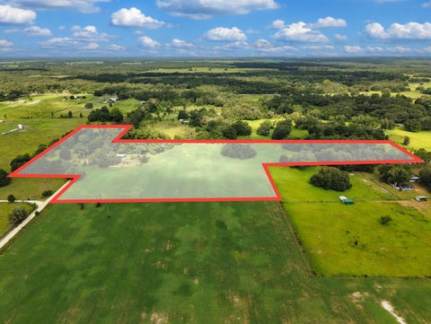 Tiny photo for 18951 SE 15th Street, Williston, FL 32696 (MLS # OM728143)