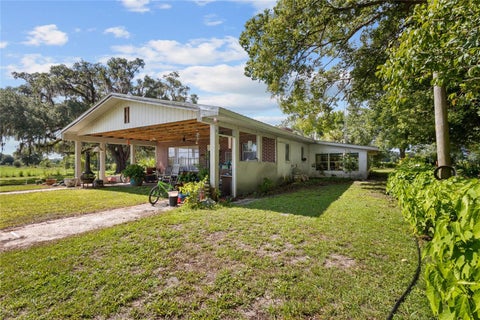 Tiny photo for 18951 SE 15th Street, Williston, FL 32696 (MLS # OM728143)