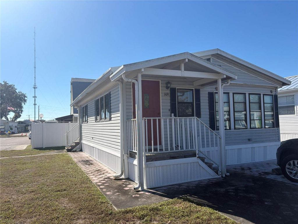 Photo of 3275 26th Avenue E #109, Bradenton, FL 34208 (MLS # A4681746)