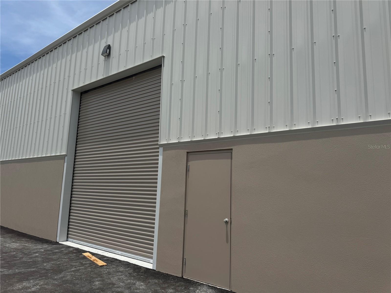 Under Construction. New construction warehouse space available. This 4 tenant building is located in a well-appointed Tarpon Springs industrial park. Unit B is an interior space completely open with an ADA restroom at the rear of the space as well as a private office space with VCT floor. Roll up door provides access for larger equipment. Space is climate controlled.