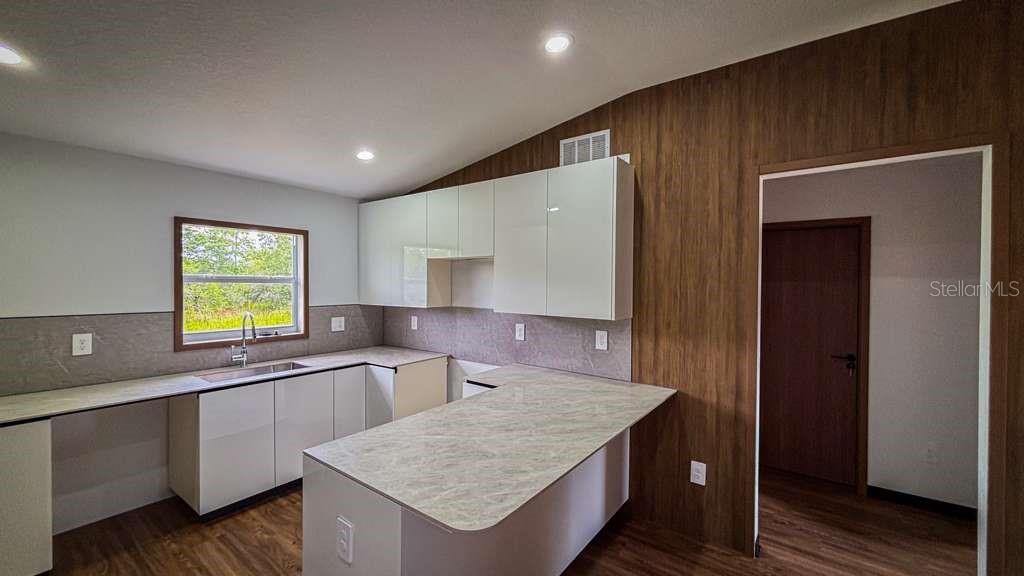 5830 VIRTUDES STREET