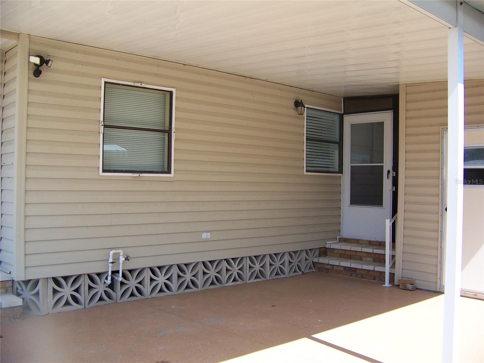 BURNT STORE COLONY MHP COOP - Residential