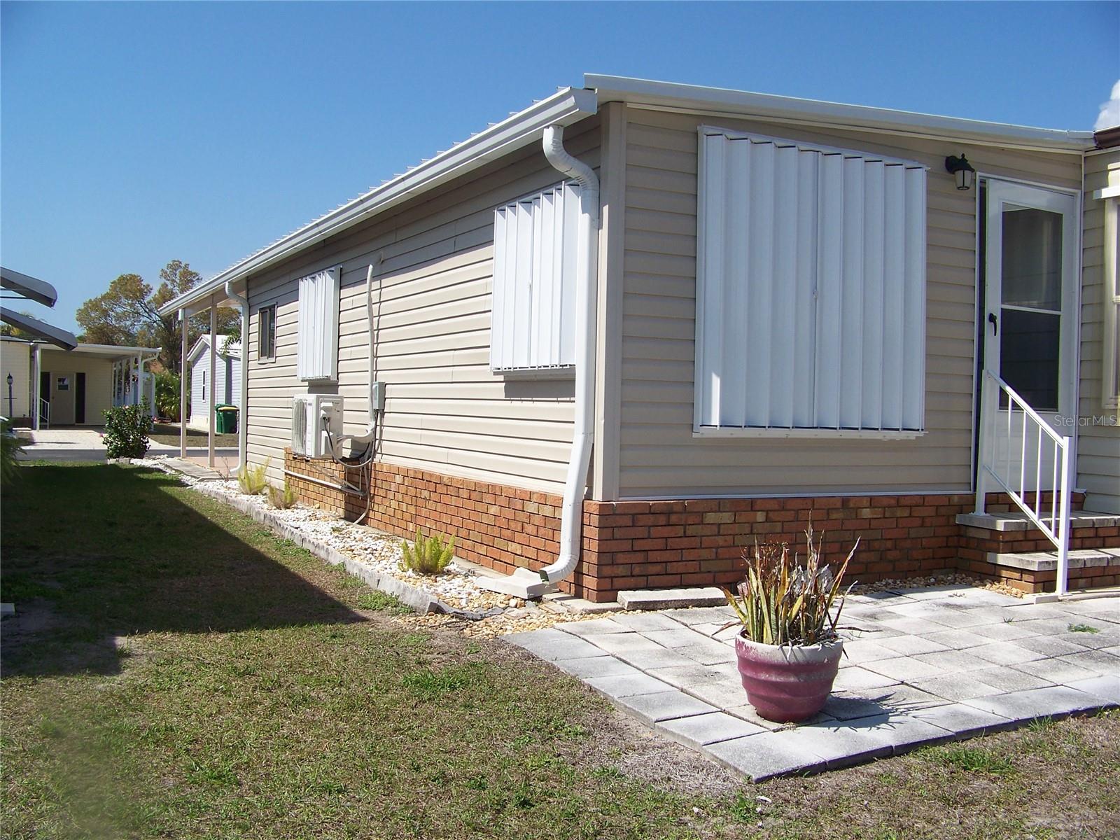 BURNT STORE COLONY MHP COOP - Residential