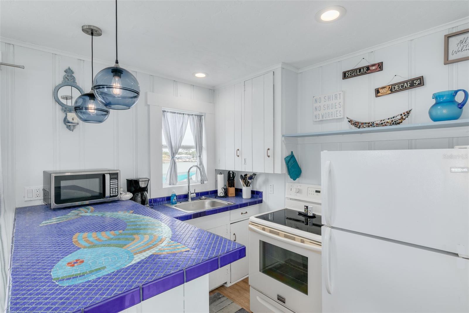 BOCA CIEGA PASS SUB - Residential