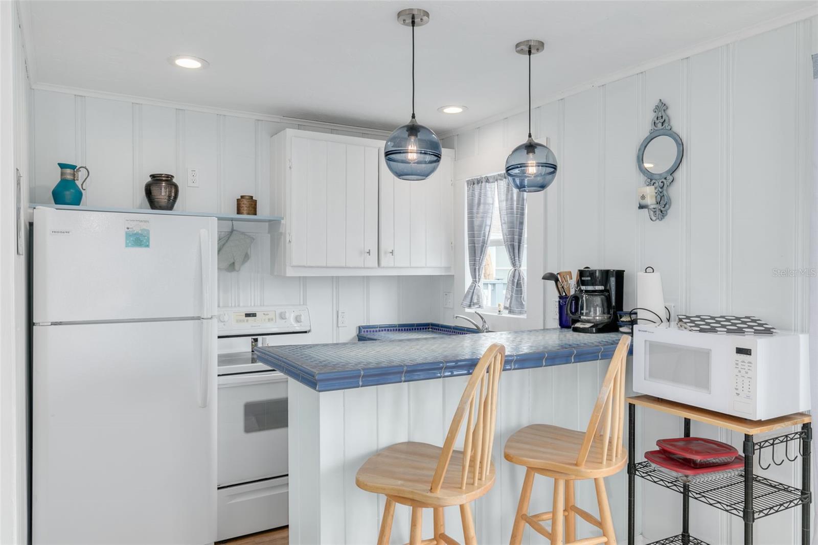 BOCA CIEGA PASS SUB - Residential