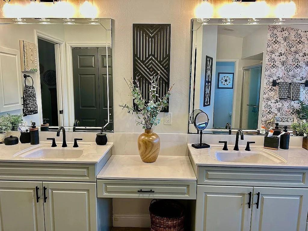 PUNTA GORDA ISLES SEC 20 - Residential