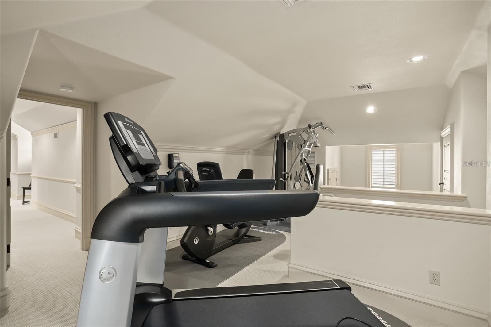 ISLEWORTH - Residential