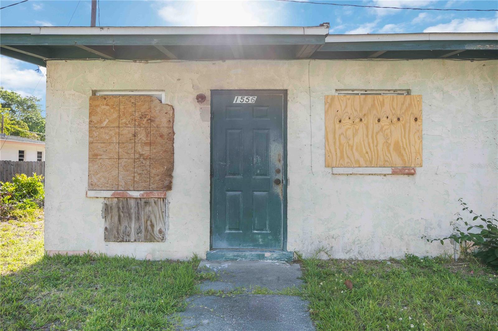 Investment Opportunity! This 8-unit multifamily building is ready for a full renovation in a highly sought-after area of Sarasota, FL. This property offers the chance to convert this fixer-upper into an income-generating asset. With 8 one-bedroom, one-bath units, the property is ideally suited for a renovation project that will bring substantial returns.