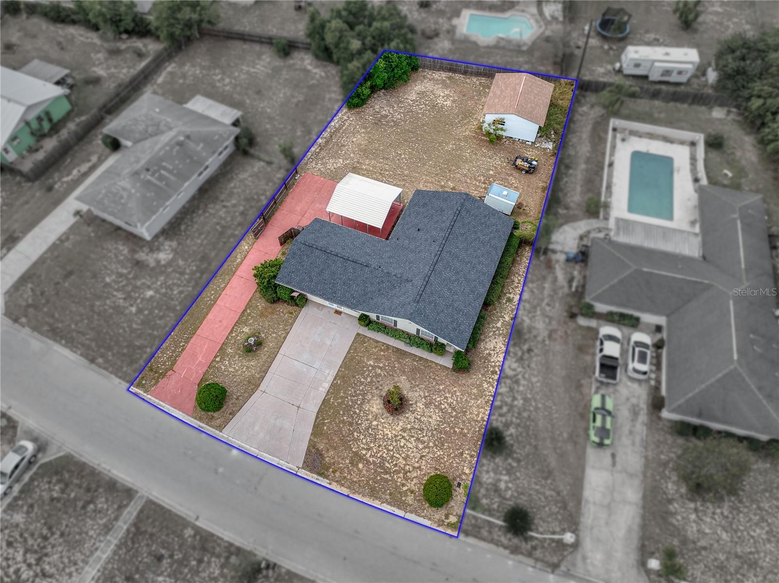 WOODLAND HILLS - Residential