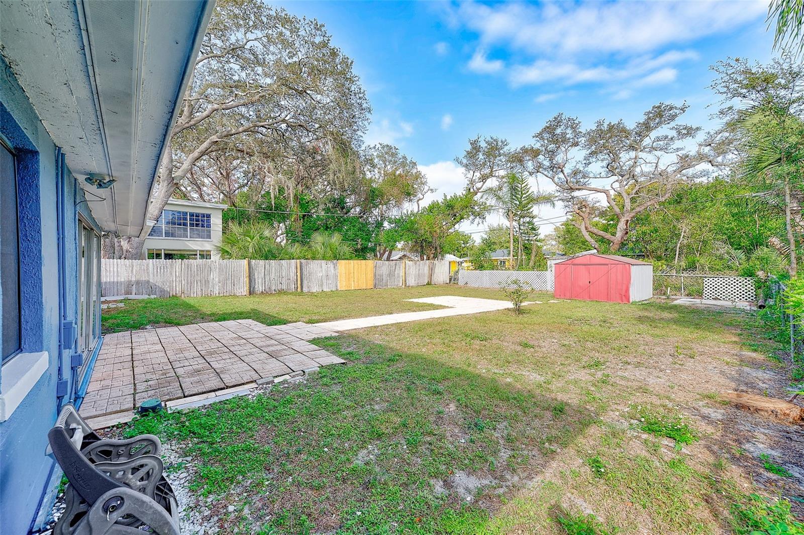 KEYSTONE MANOR - Residential Lease