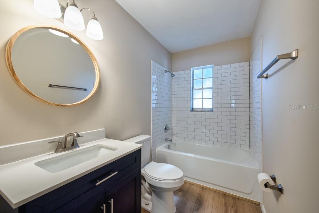 GANDY GARDENS 10 - Residential