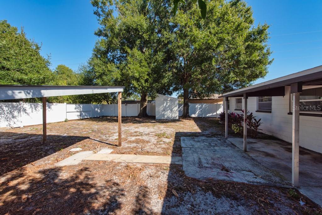 GANDY GARDENS 10 - Residential