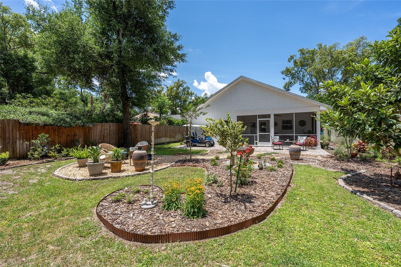 MOUNT DORA GORHAMS - Residential