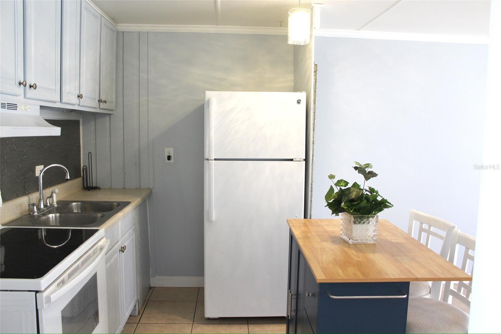 VACATION VILLAGE CONDO - Residential