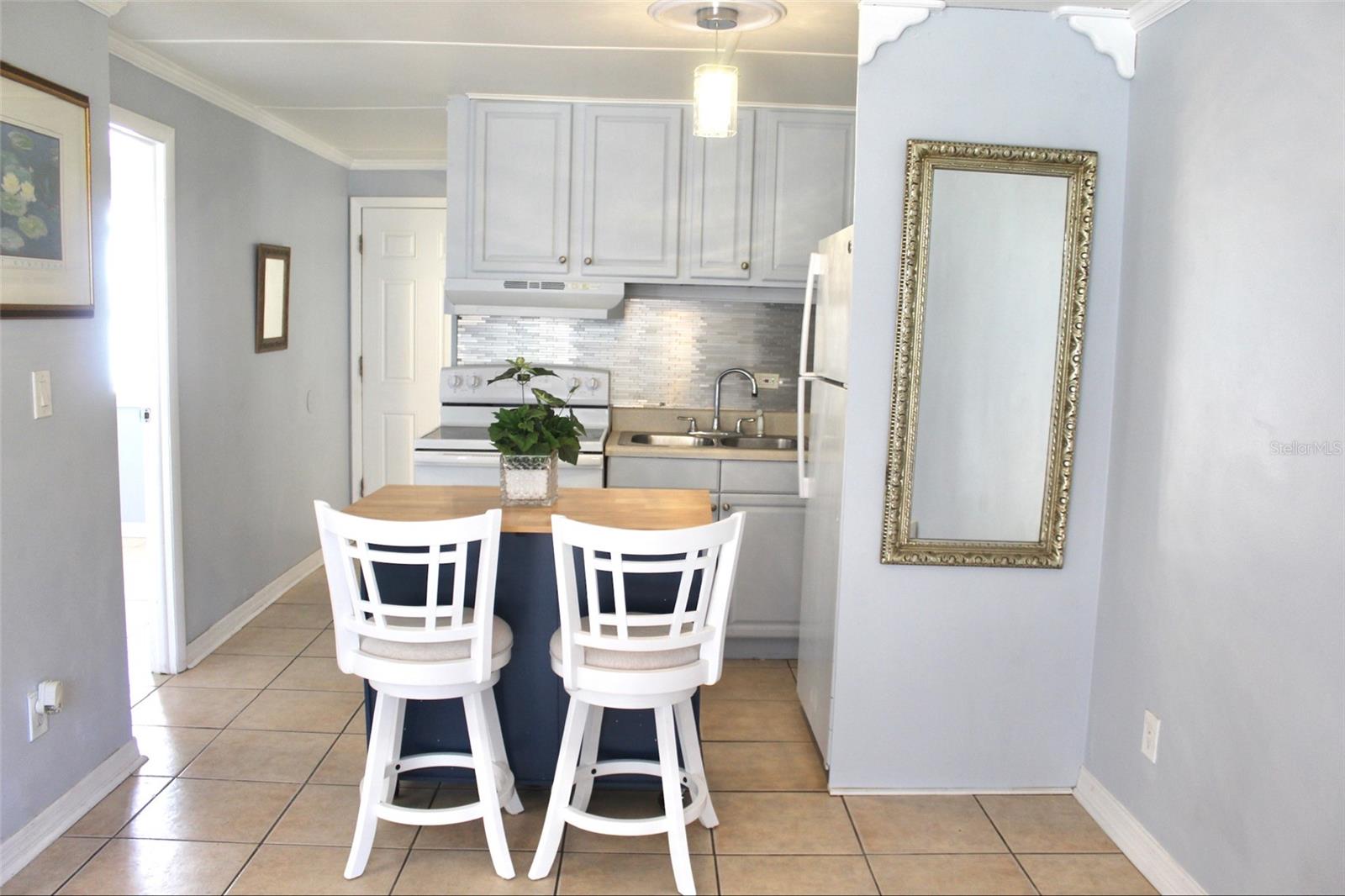 VACATION VILLAGE CONDO - Residential