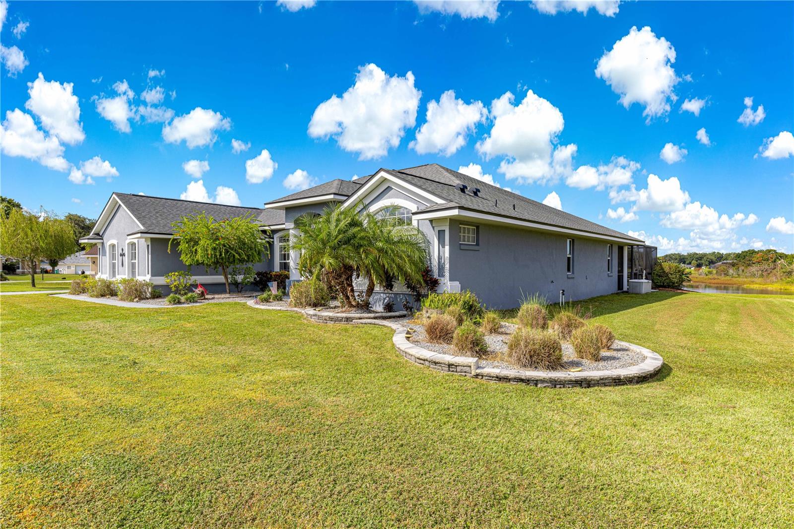 FAIRWAYS/ROLLING HILLS 1ST ADD - Residential