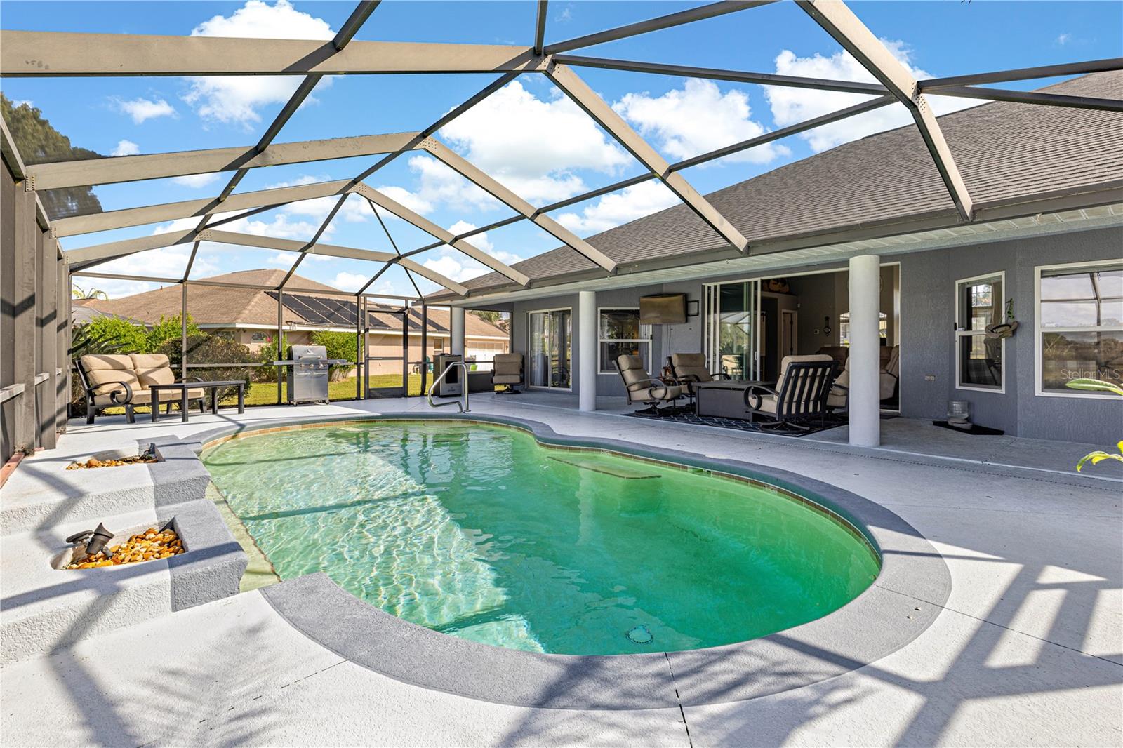 FAIRWAYS/ROLLING HILLS 1ST ADD - Residential