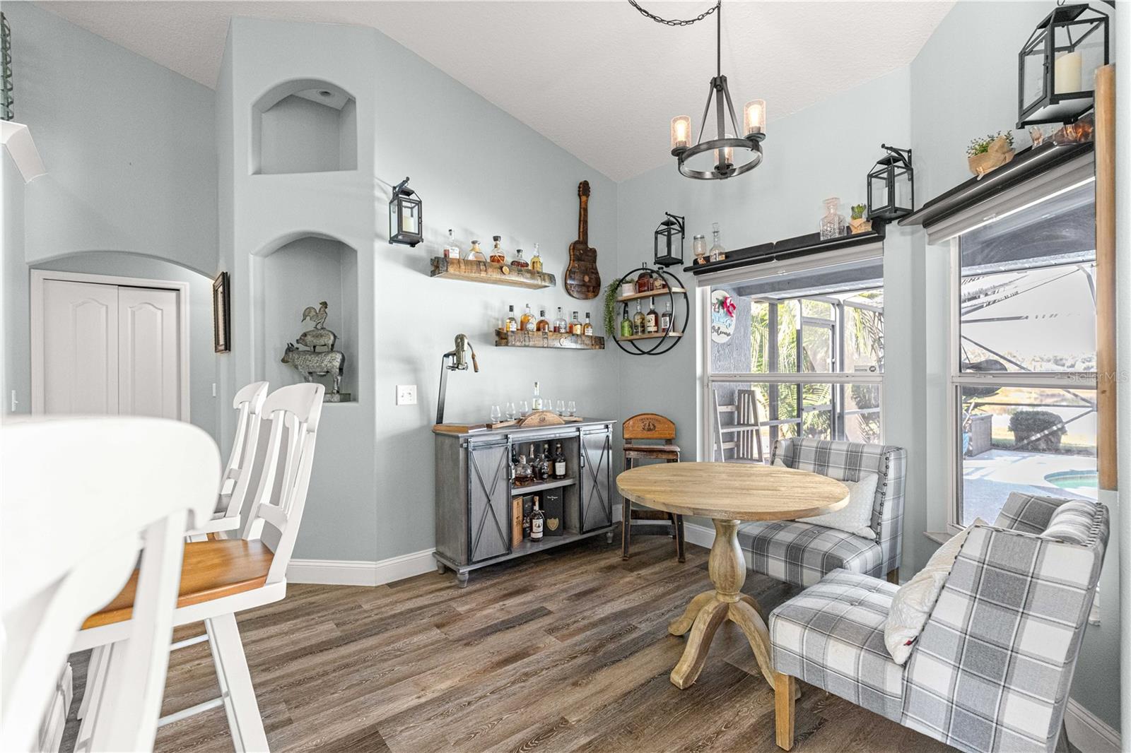 FAIRWAYS/ROLLING HILLS 1ST ADD - Residential