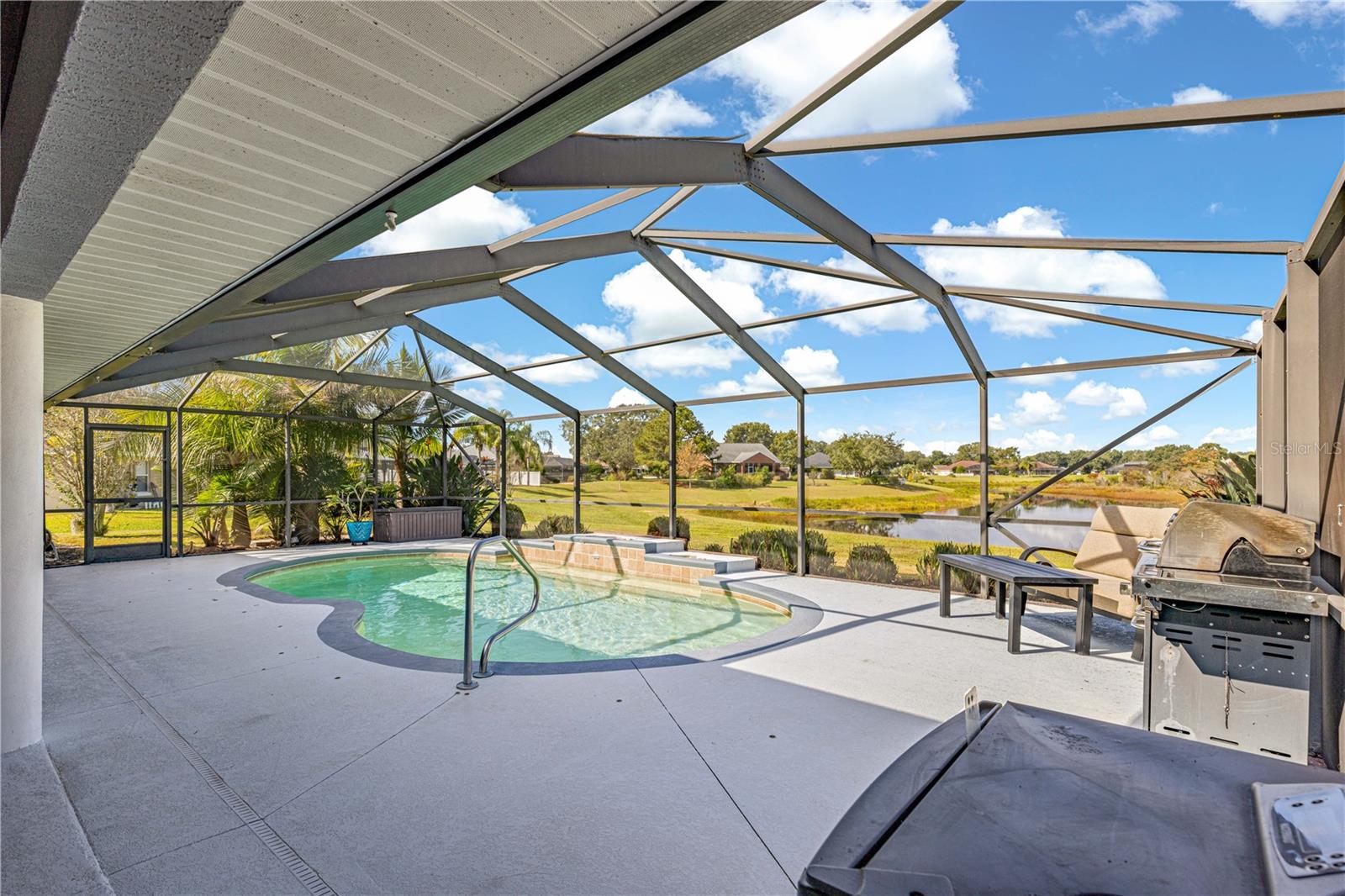 FAIRWAYS/ROLLING HILLS 1ST ADD - Residential