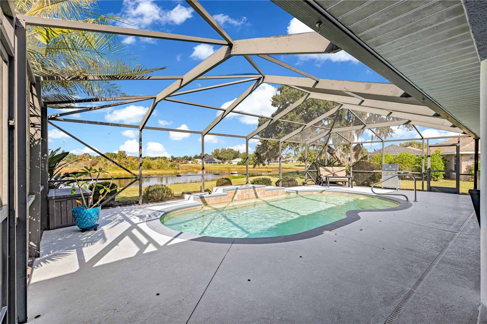 FAIRWAYS/ROLLING HILLS 1ST ADD - Residential