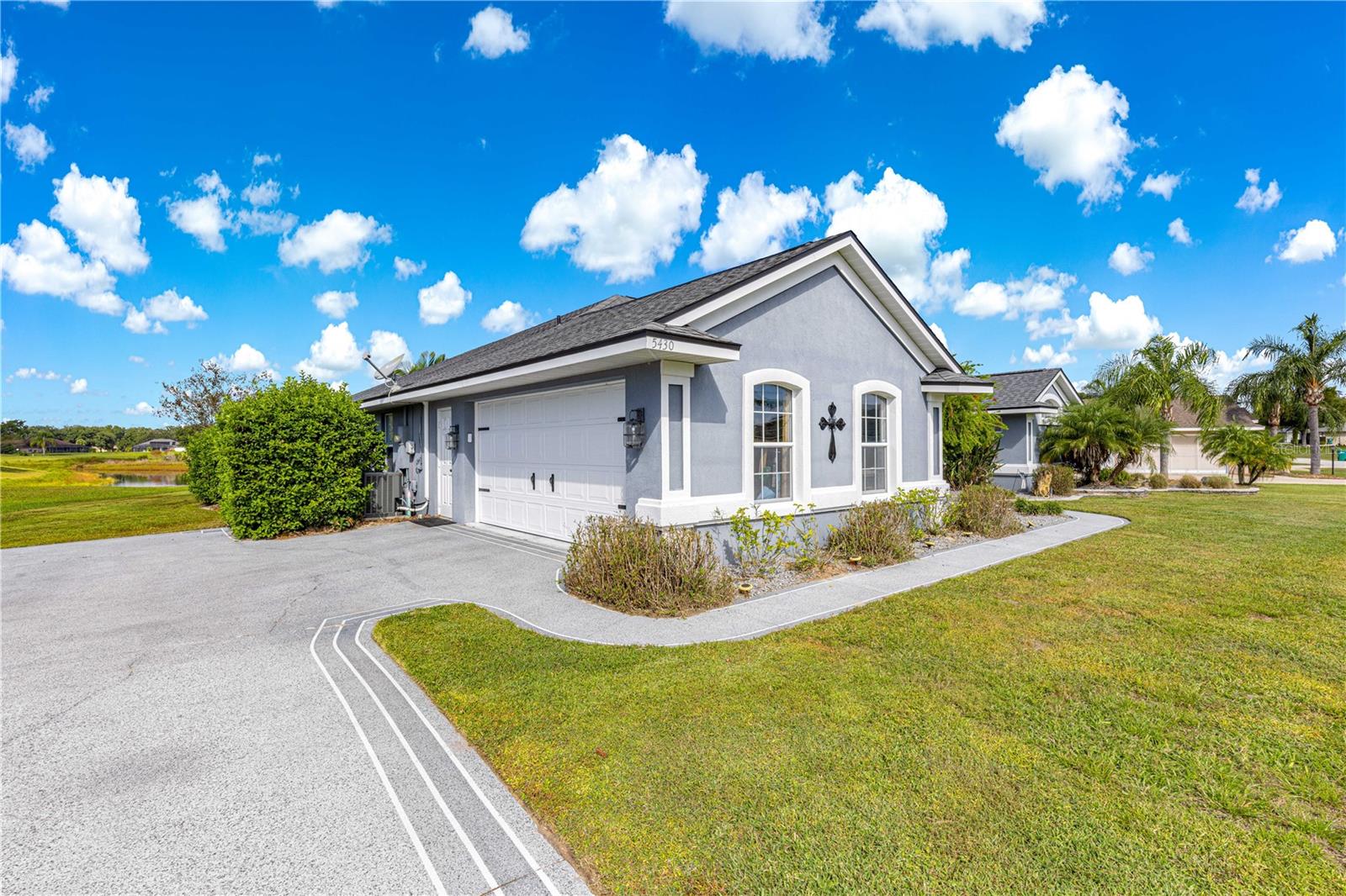 FAIRWAYS/ROLLING HILLS 1ST ADD - Residential