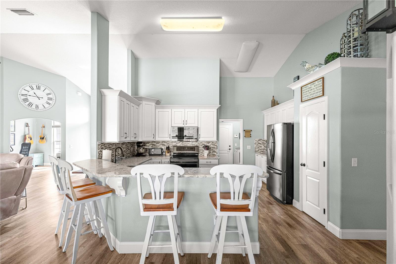 FAIRWAYS/ROLLING HILLS 1ST ADD - Residential