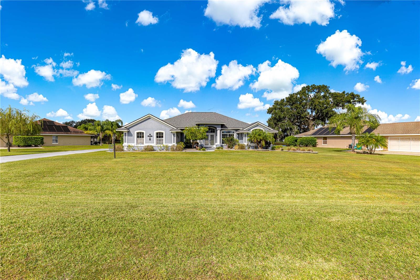 FAIRWAYS/ROLLING HILLS 1ST ADD - Residential