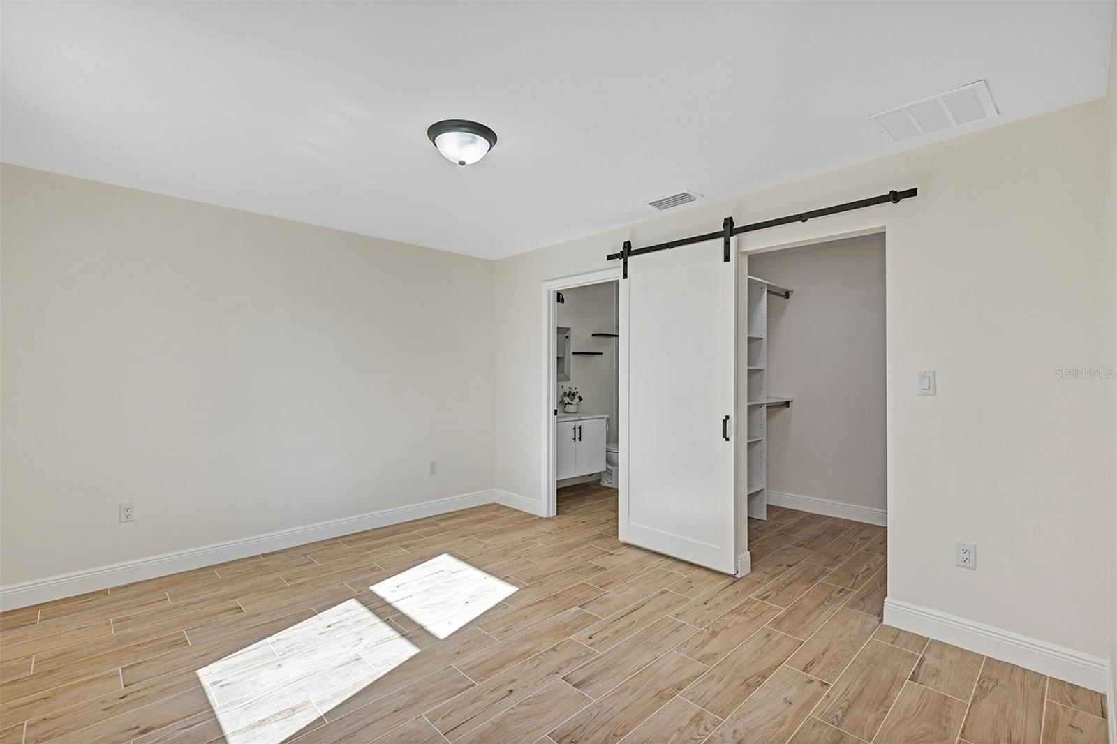 MARION OAKS UN 05 - Residential