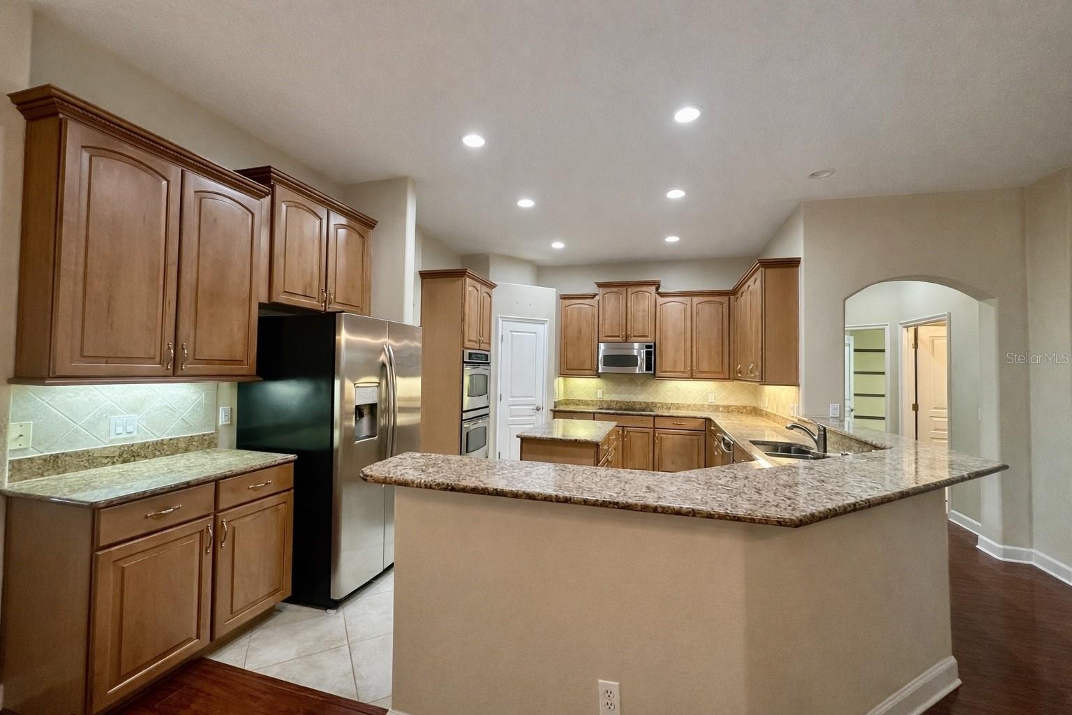 ELOISE COVE - Residential