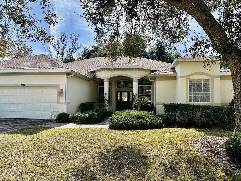 Photo of 1854 Eloise Cove Drive, Winter Haven, FL 33884 (MLS # L4958664)