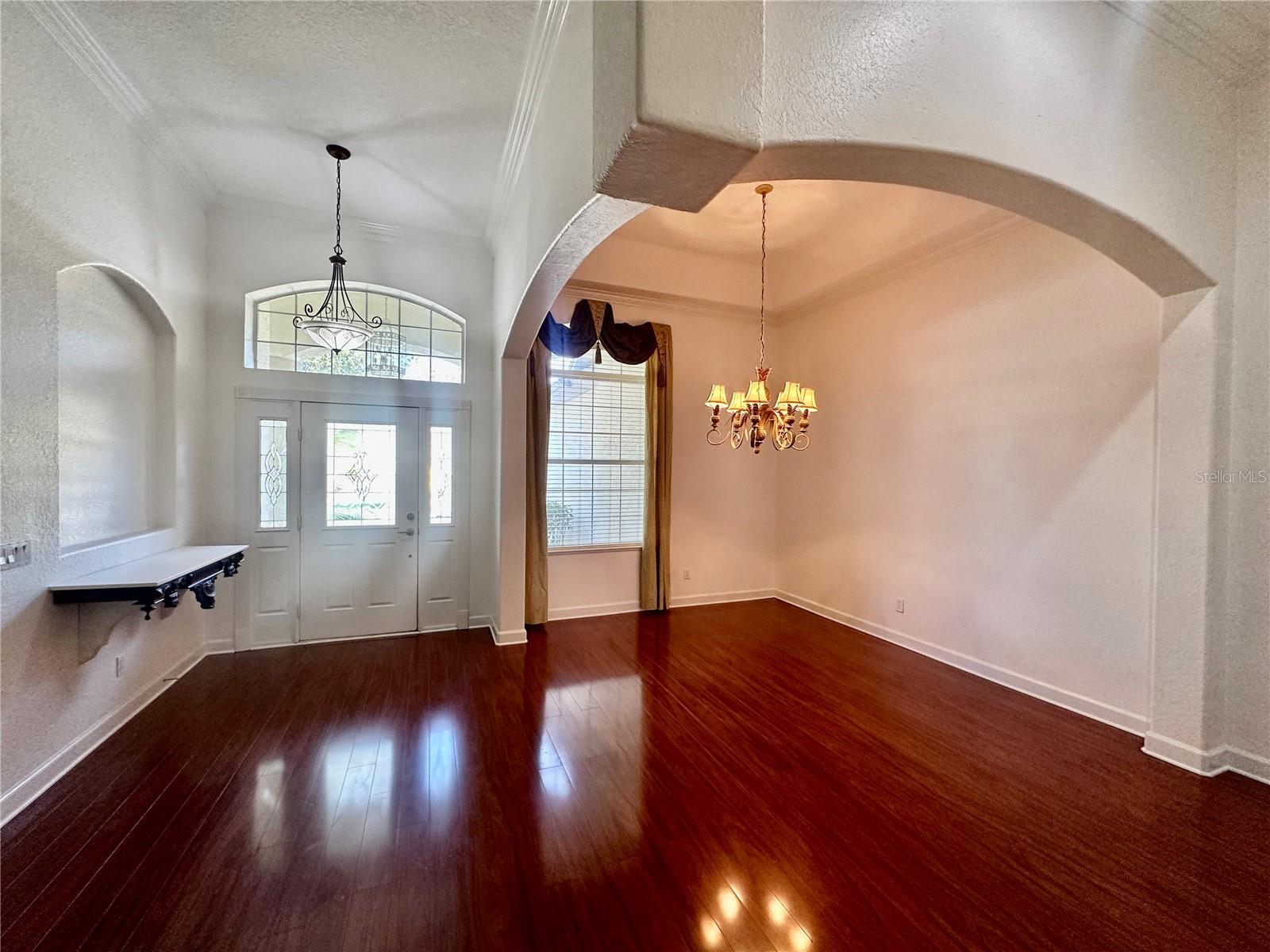 ELOISE COVE - Residential