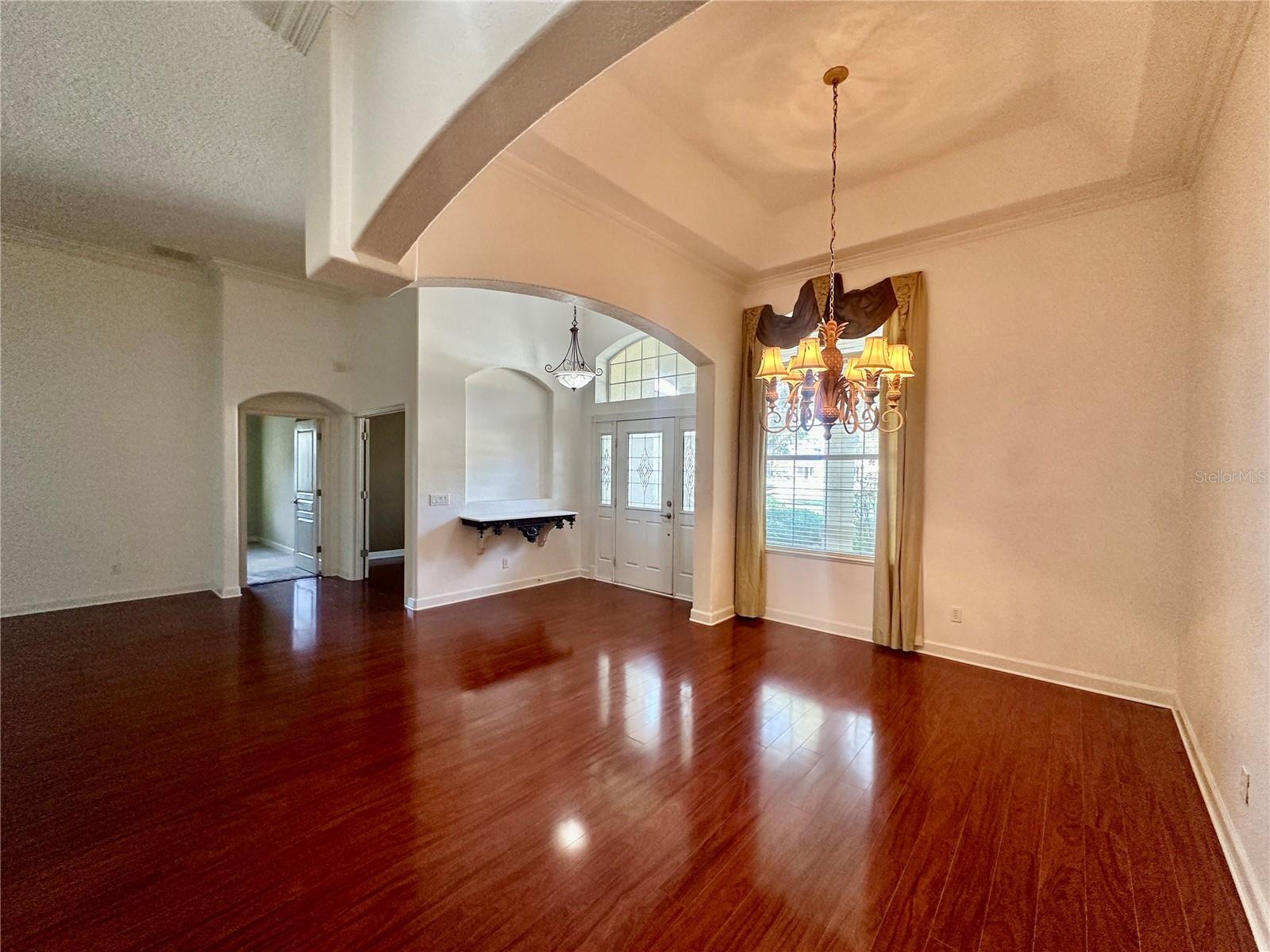 ELOISE COVE - Residential