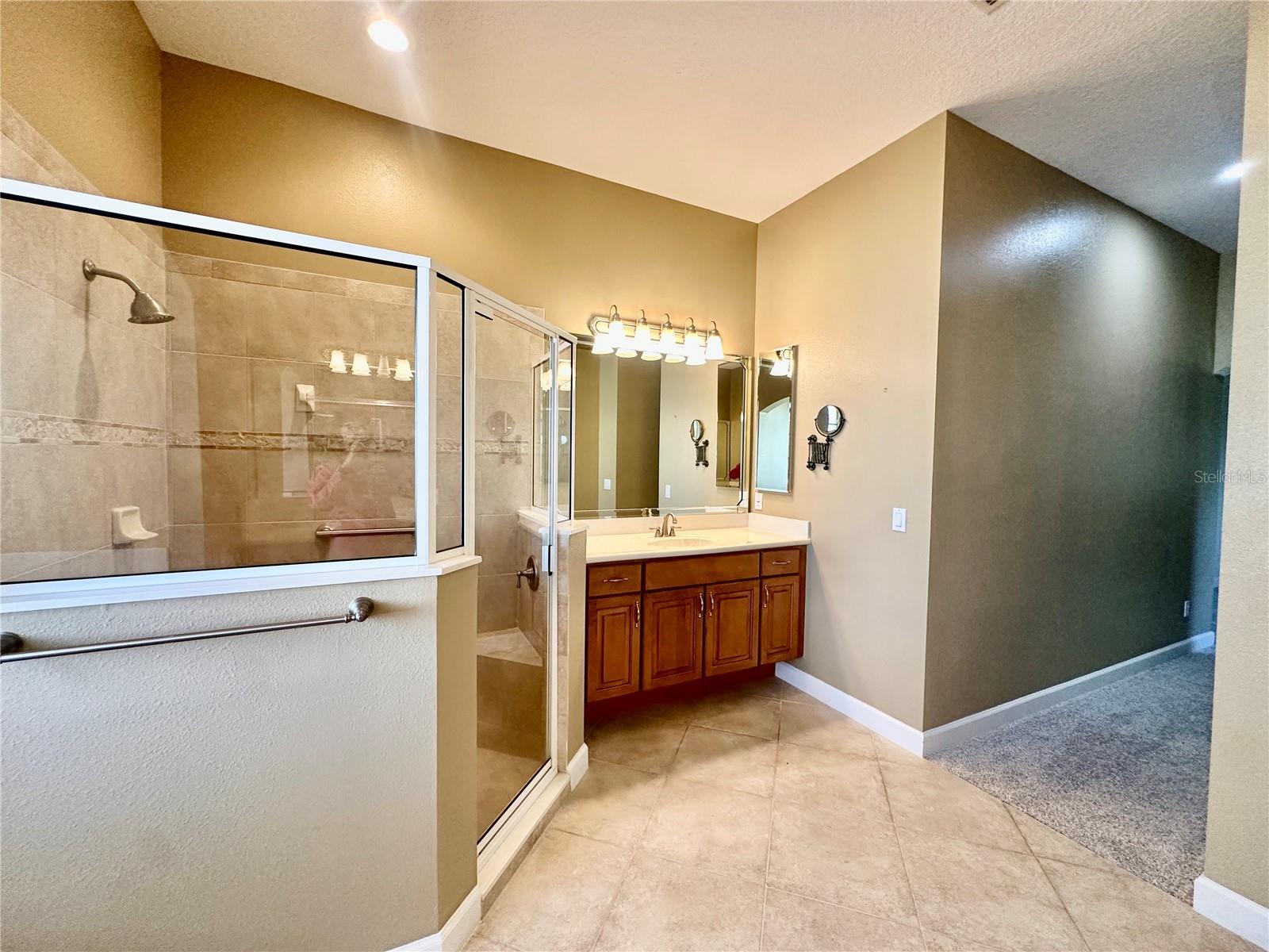 ELOISE COVE - Residential