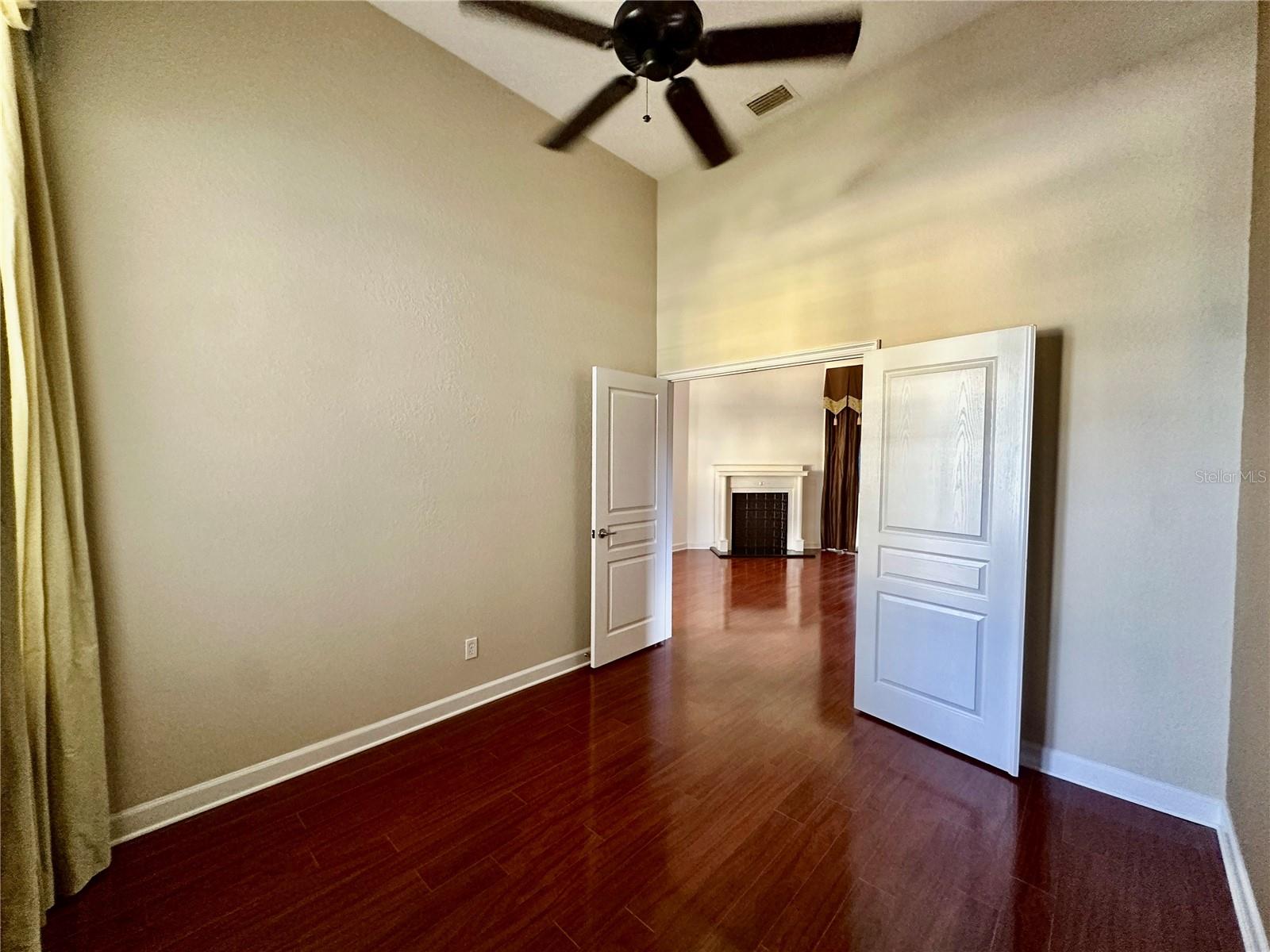 ELOISE COVE - Residential