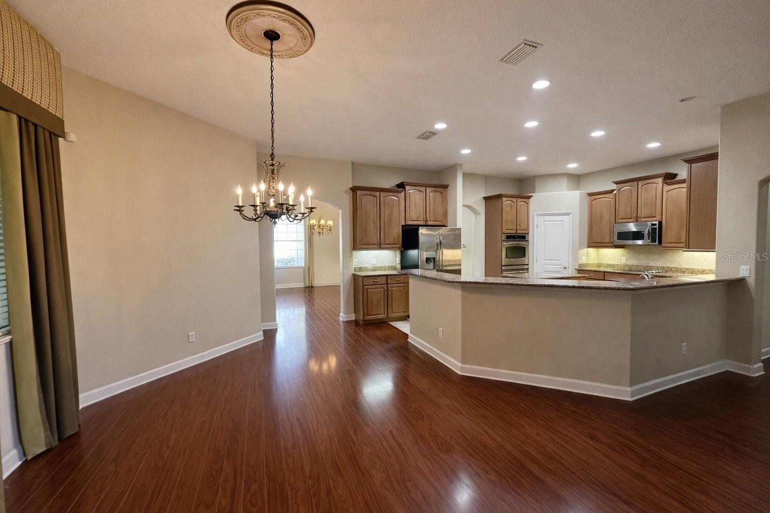 ELOISE COVE - Residential