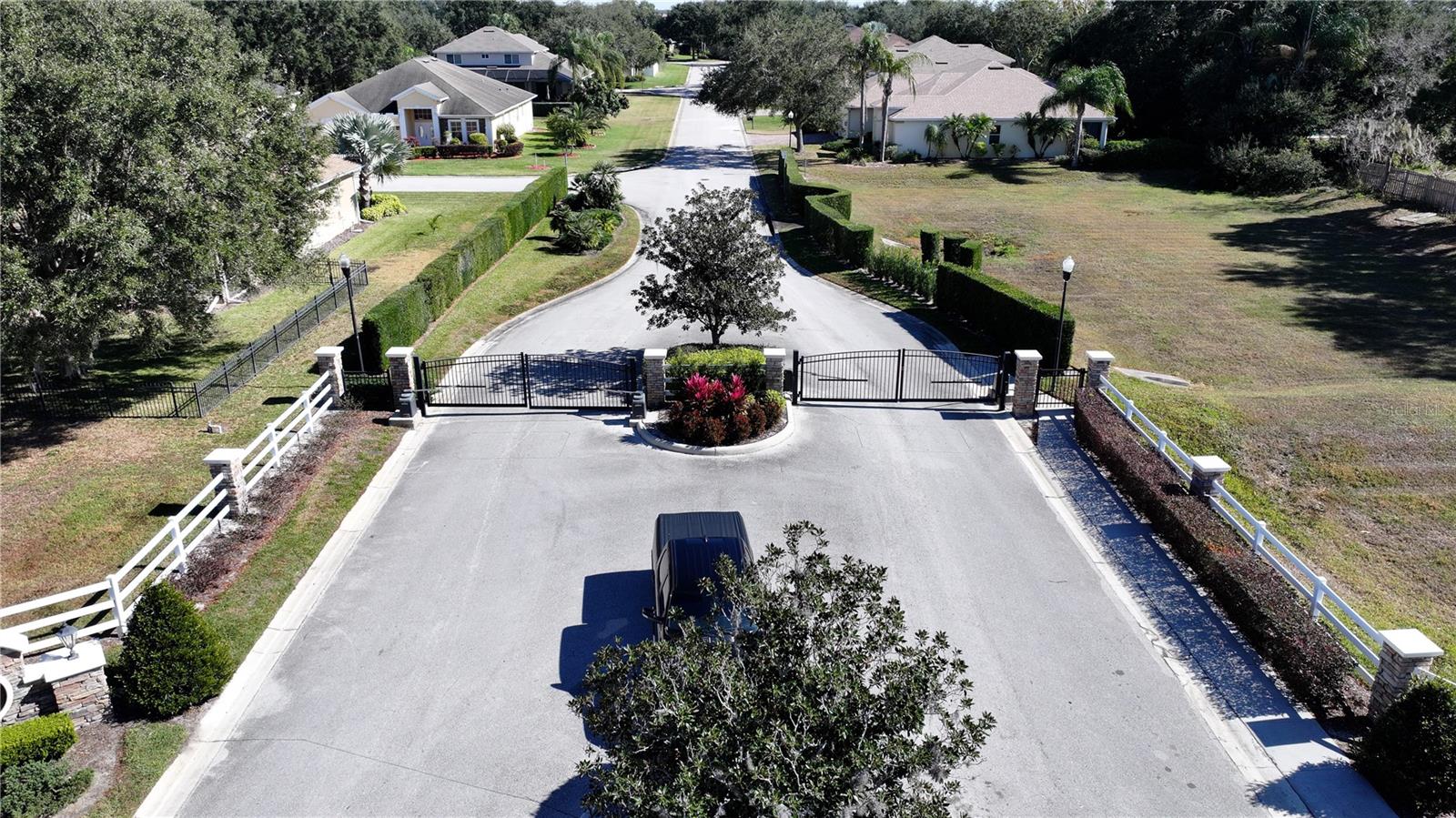 ELOISE COVE - Residential