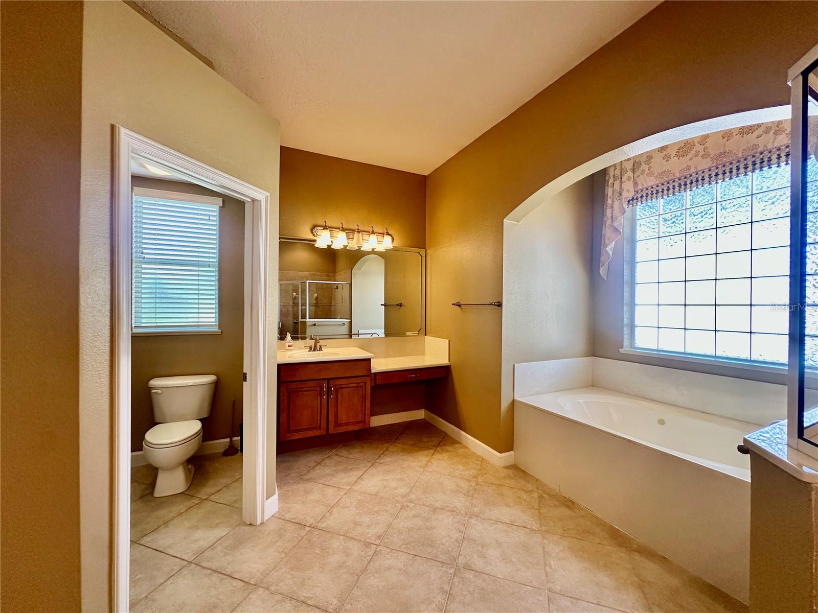 ELOISE COVE - Residential