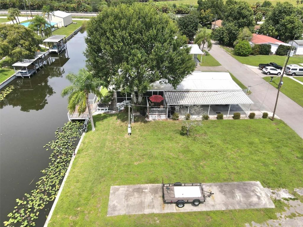 Photo of 1066 9th Street, Okeechobee, FL 34974 (MLS # OK225093)