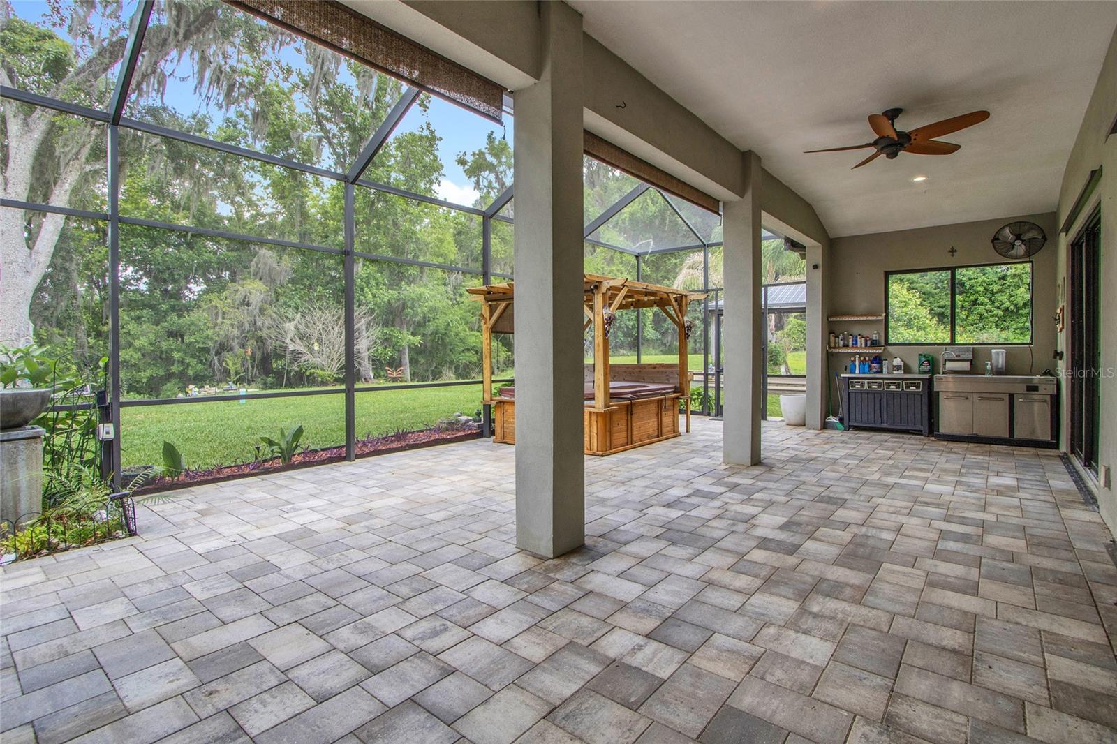 DOGWOOD HEIGHTS - Residential