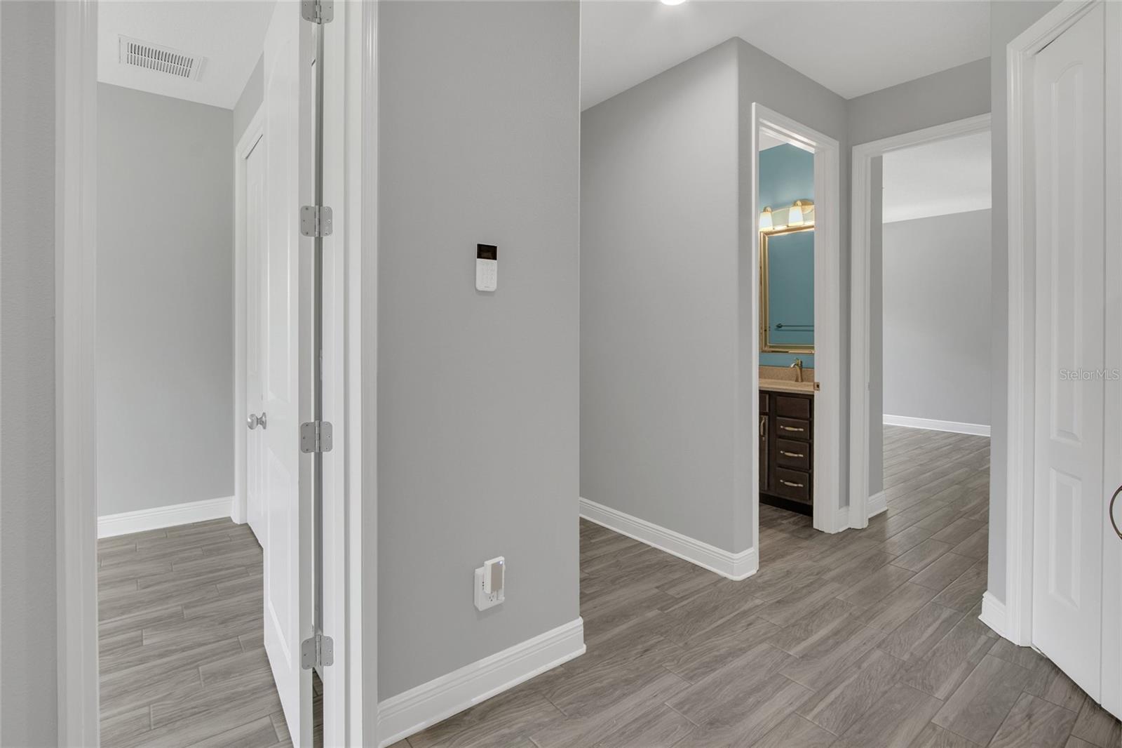 DOGWOOD HEIGHTS - Residential