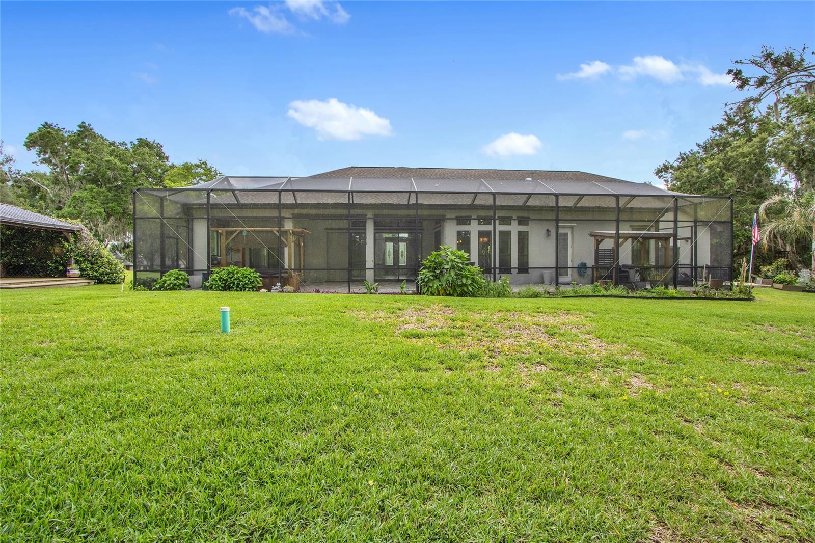 DOGWOOD HEIGHTS - Residential