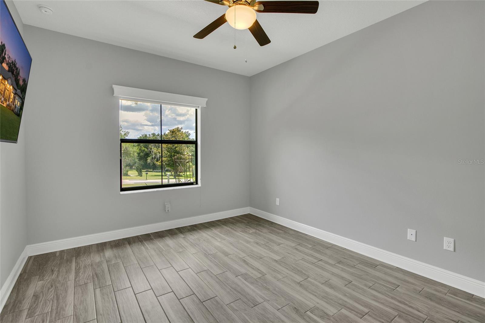 DOGWOOD HEIGHTS - Residential