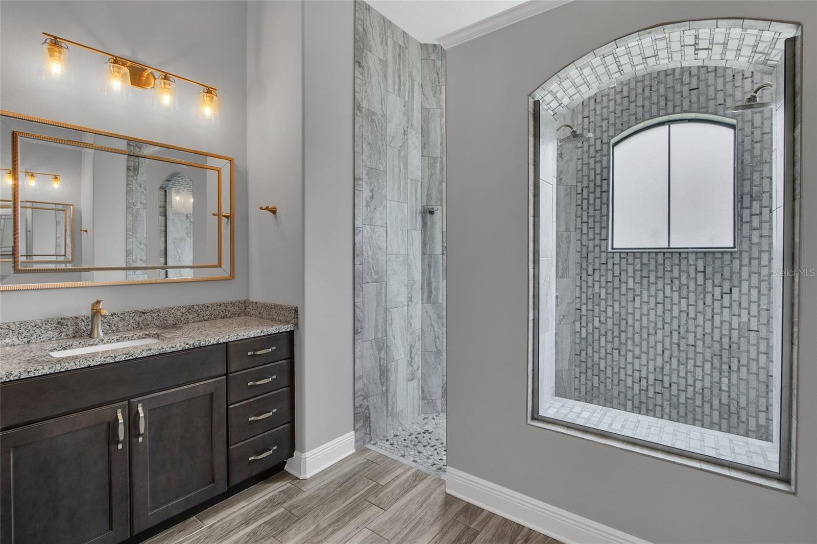 DOGWOOD HEIGHTS - Residential