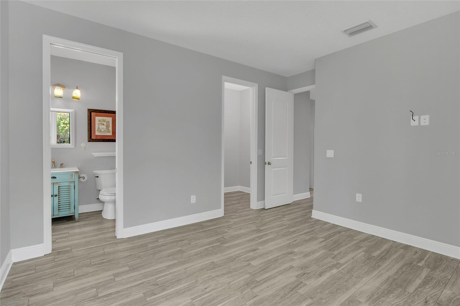 DOGWOOD HEIGHTS - Residential